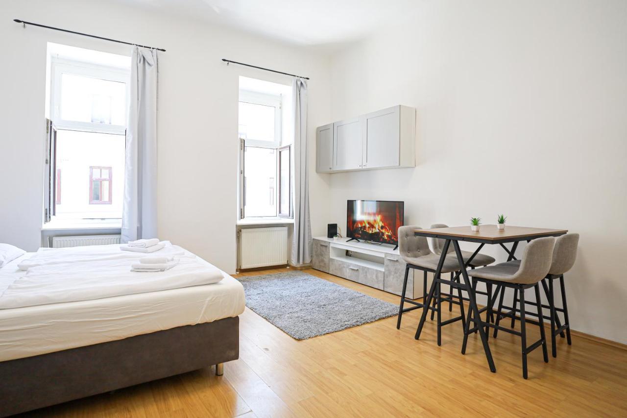 Garden-Eden Apartment Vienna Esterno foto